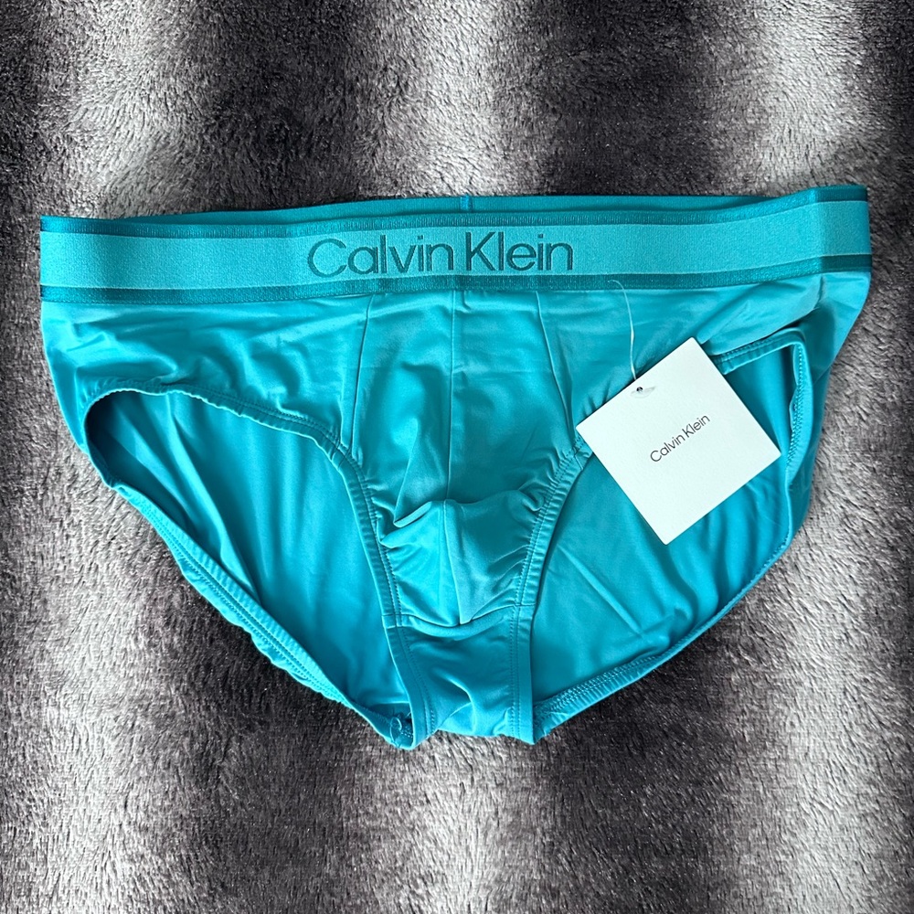 Calvin Klein Tonal Logo Hip Brief, Aqua